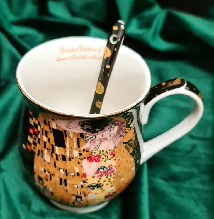 e707a07daa3d787443b9a6aab9b4ec4a