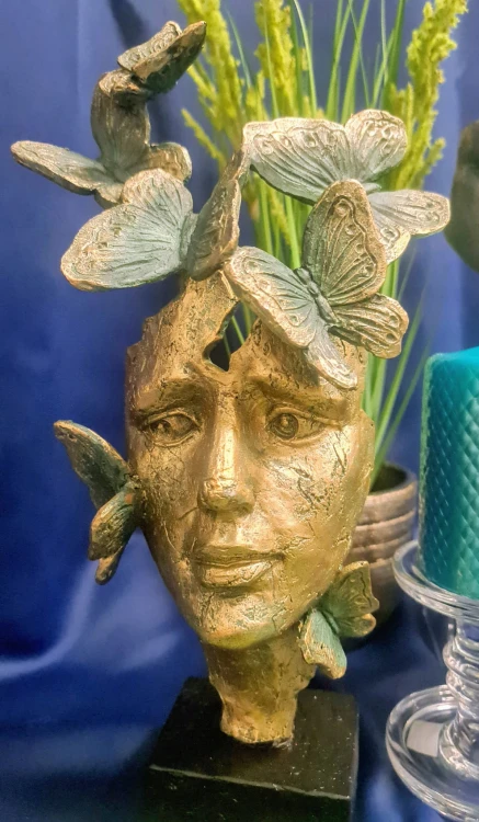 c281a66b4df6734658138d468d76e52c