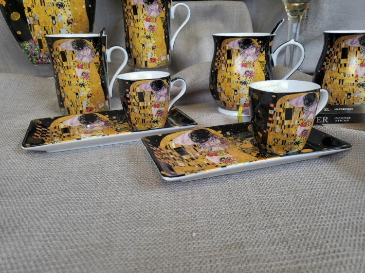 f74f8ee85fac70664c8d3d619789e884