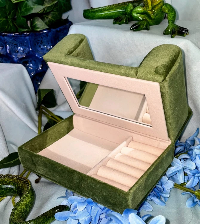 96a086f820a69fe0873d94c0f64bb46f