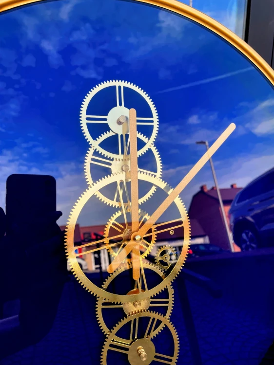 ZEGAR METAL 45,5CM GRANATOWY WIDOCZNY MECHANIZM