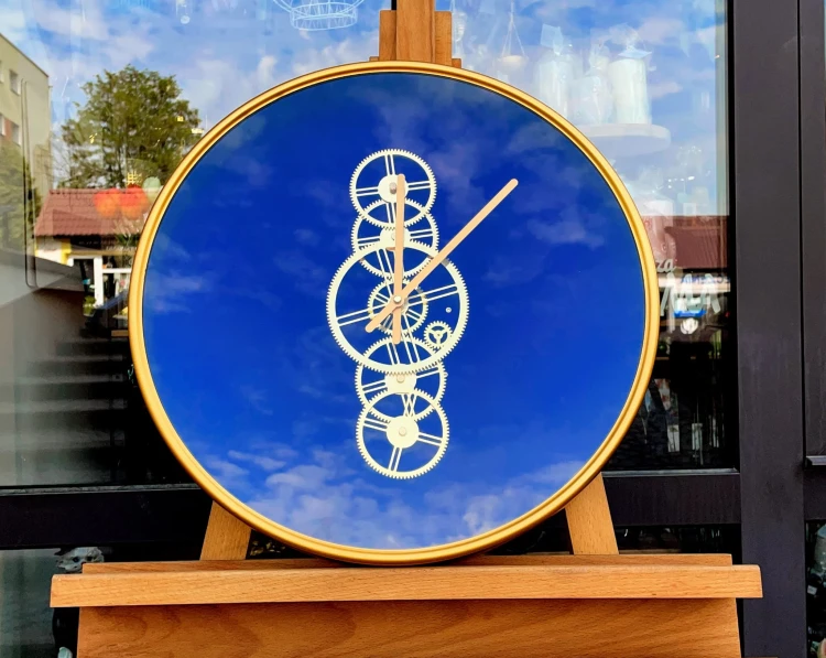 ZEGAR METAL 45,5CM GRANATOWY WIDOCZNY MECHANIZM