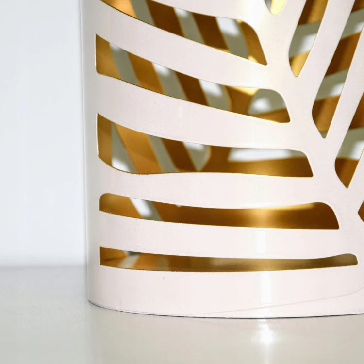 35aad0edc3f2a0ff9c568bbf30c162e5