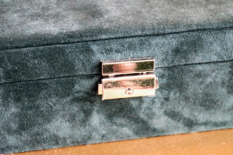 4e65ad011389e3215dcb3d441332178b