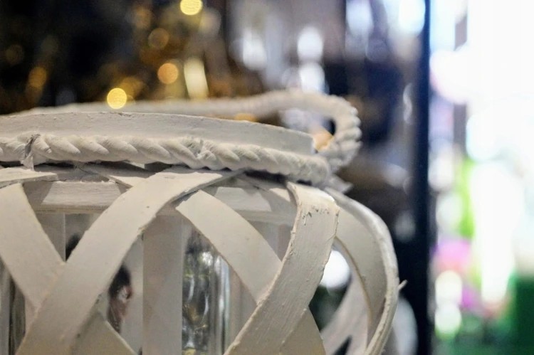 c1b8bdaf9a60275bafab72a88a17b83f