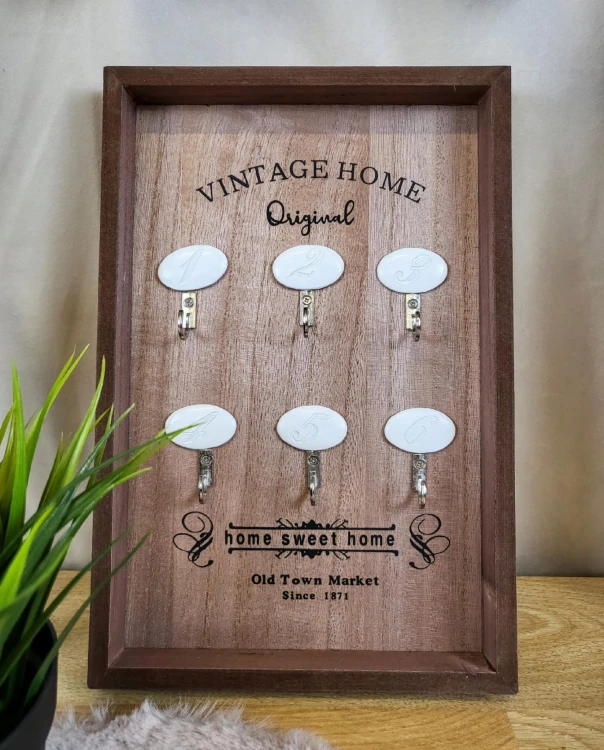 7484e21d8a3ae370f1566674f9326102