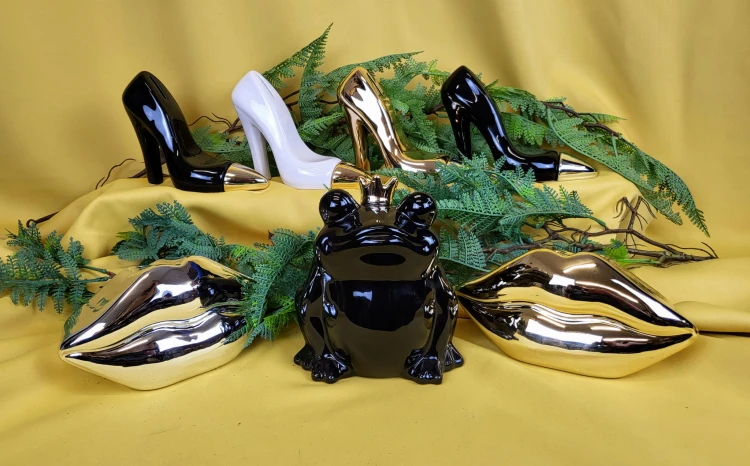 f4d82aeadad1a1bd81bc2bf132c2d70d