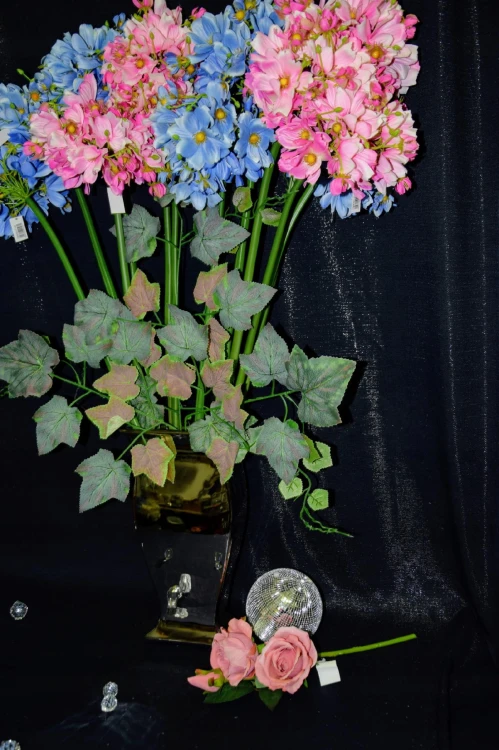 17f51e5b32351f1fd14e023427b1c05f