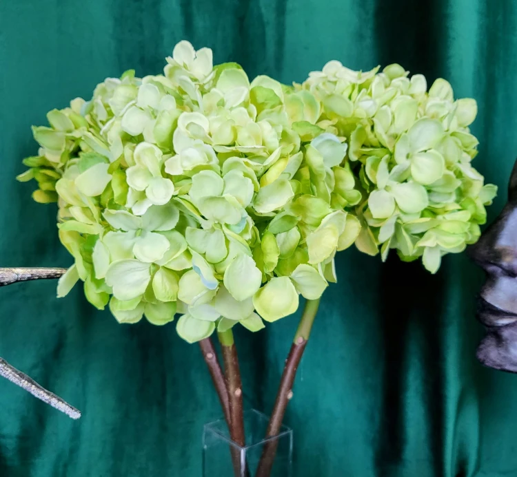 0456fcb45860ae40ec892e12087d5b61