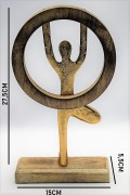FIGURKA SPORTOWIEC Z DREWNIANĄ OBRĘCZĄ 27,5CM