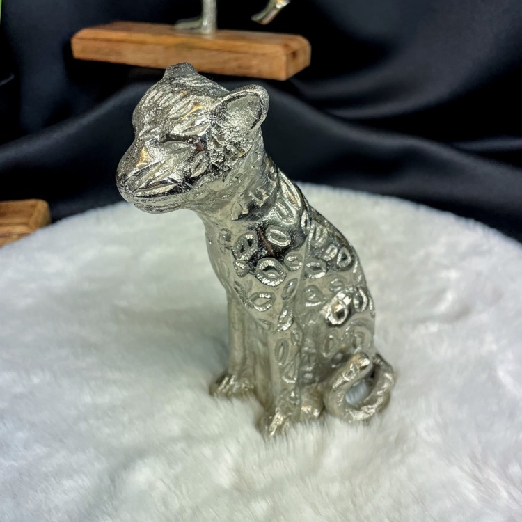 FIGURKA GEPARD SREBRNY 15 CM