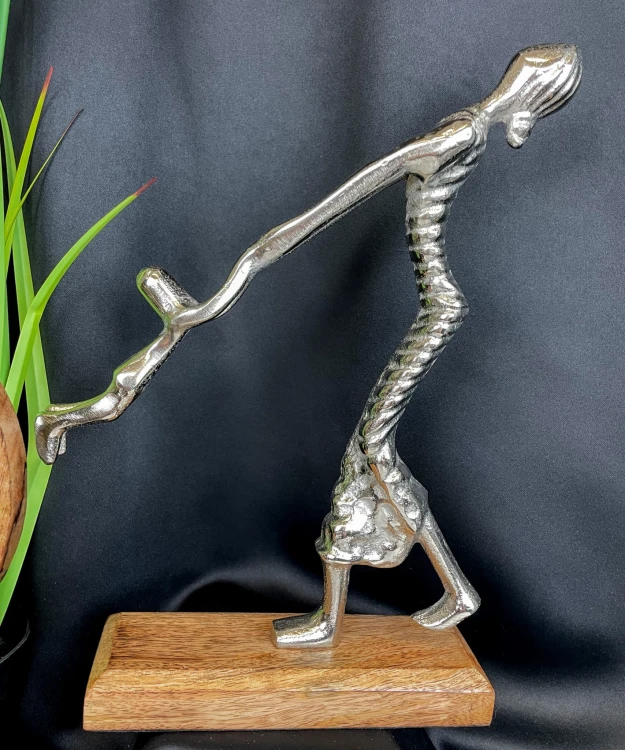 FIGURKA MAMA Z DZIECKIEM SREBRNA  30CM