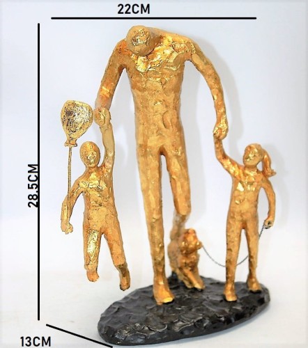 FIGURKA STOJĄCA RODZINA ZŁOTA 28,5CM