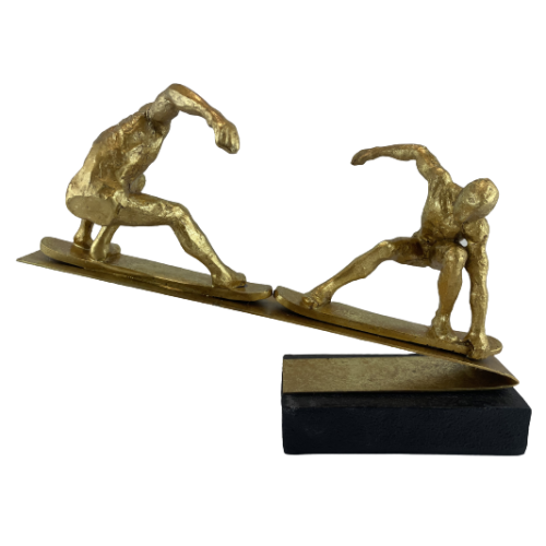 FIGURKA SPORTOWIEC NA DESCE 25,5CM