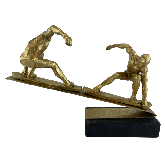 FIGURKA SPORTOWIEC NA DESCE 25,5CM
