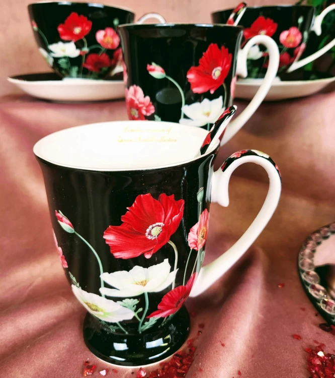 7170f7ffd42c5f49d4539a87b519728b