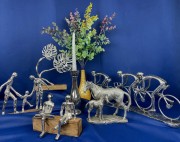 FIGURKA PARA PRZYJACIELE DREWNO SREBRO 14CM PREZENT
