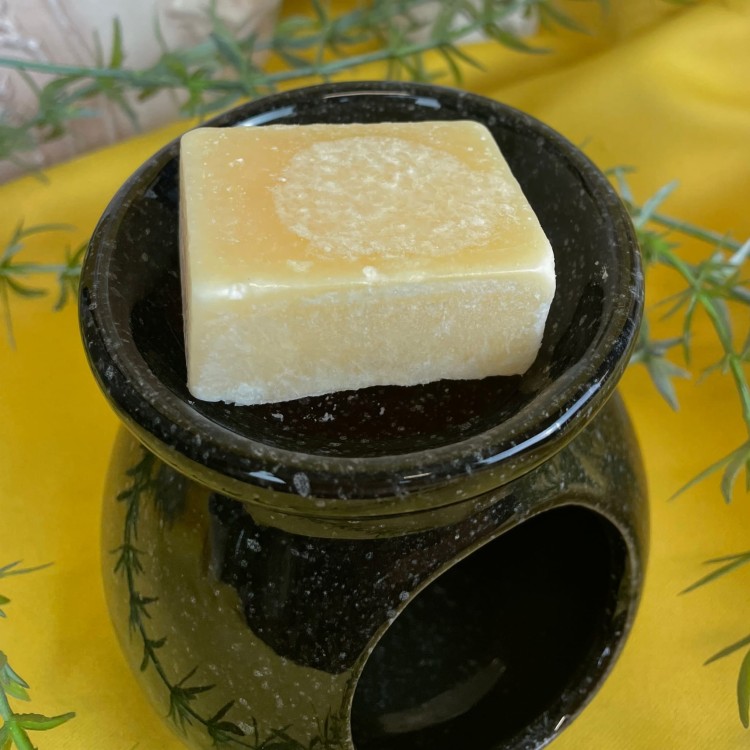 f975d4c603615e4b99c5a6914fe25c6b