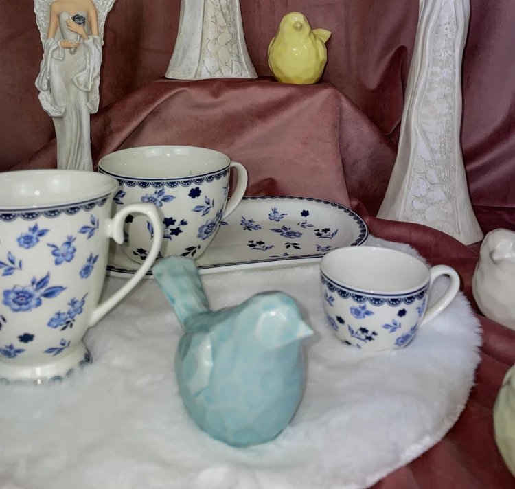 PORCELANOWY KUBEK FILIŻANKA Z TALERZYKIEM 445ML
