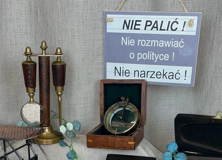 ZESTAW SZKŁO POWIĘKSZAJĄCE LUPA I NÓŻ DO PAPIERU