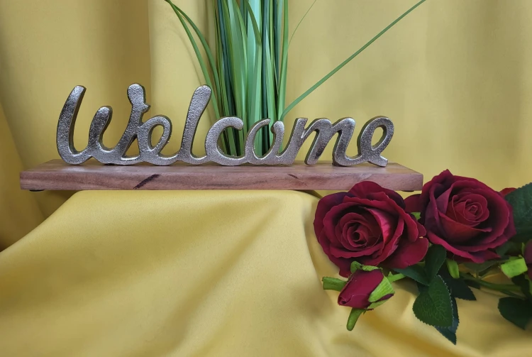 FIGURKA NAPIS WELCOME