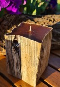 ŚWIECA ZAPACHOWA SANDALWOOD SOSNA