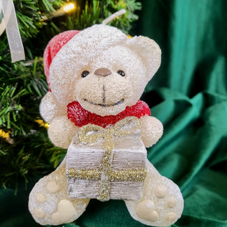 ŚWIECA PARAFINOWA TEDDY MIŚ KREMOWY BOŻE NARODZENIE