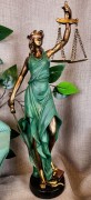 FIGURKA DUŻA TEMIDA 35CM  ZIELONO-ZŁOTA