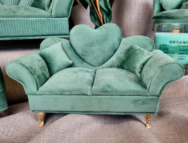 SZKATUŁKA NA BIŻUTERIĘ - SOFA MIĘTA SERCE