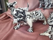 FIGURKA BULDOG GRAFFITI