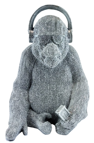 FIGURKA SREBRNY GORYL MAŁPA W SŁUCHAWKACH 24CM