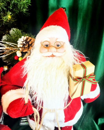 ŚWIĄTECZNA FIGURKA MIKOŁAJ Z PREZENTEM 64CM MAXI