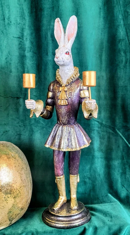 FIGURKA KRÓLIK ŚWIECZNIK