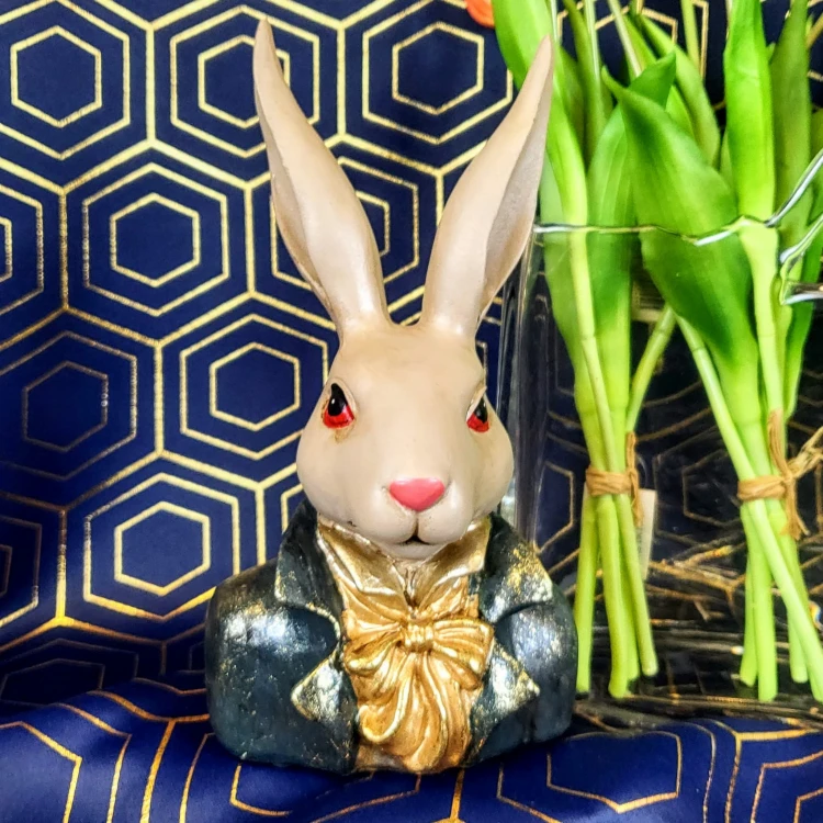 FIGURKA KRÓLIK POPIERSIE PIERROT