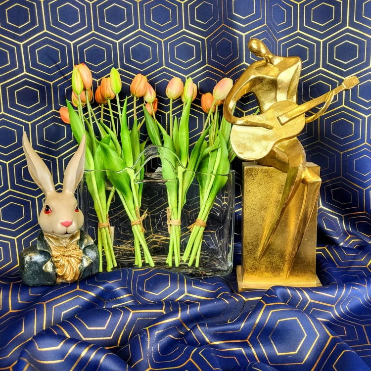 FIGURKA KRÓLIK POPIERSIE PIERROT