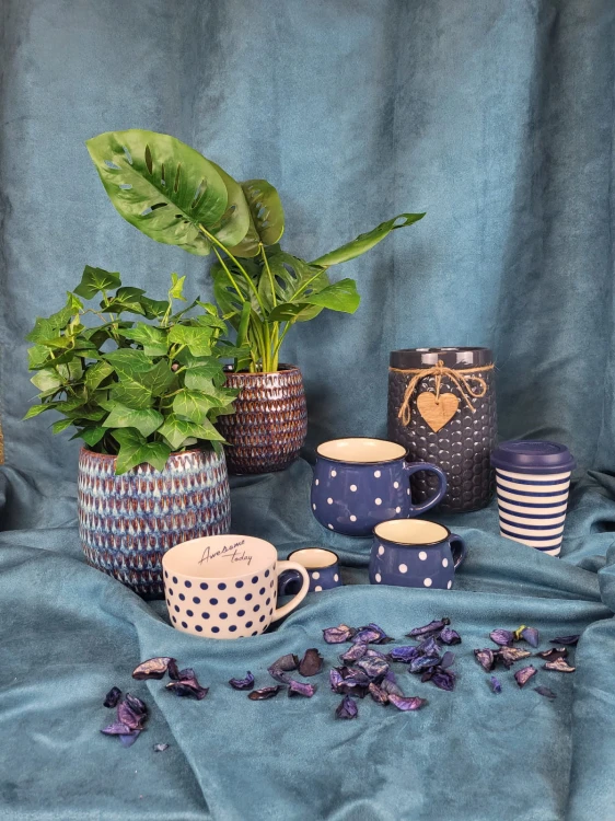 KUBEK CERAMICZNY W KROPKI GRANATOWY 75ML