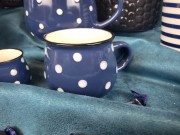 KUBEK CERAMICZNY GRANATOWY W KROPKI 230ML