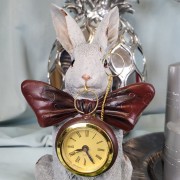 FIGURKA PIERROT - KRÓLIK  Z ZEGARKIEM