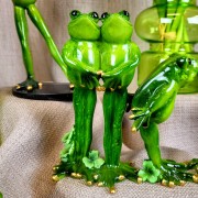 FIGURKA ŻABY "SERCE" ZAKOCHANE