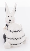 FIGURKA KRÓLIK Z JAJKIEM 8,5CM