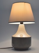 LAMPA CERAMICZNA BEŻOWA W PRĄŻKI 36cm
