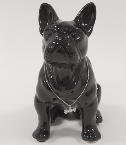 FIGURKA PIES BULDOG CZARNY Z NASZYJNIKIEM 22x18x11,5