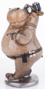 FIGURKA HIPOPOTAM POLICJANT 16x15x8,5