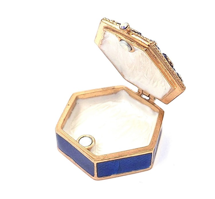 f745c3ecde64cc89eb1e3c193db3e1fb