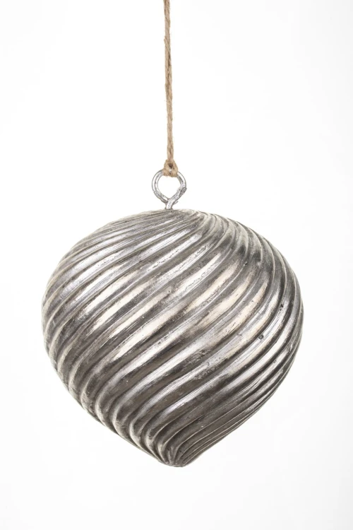 BOMBKA DEKORACJA WISZĄCA SREBRNA 13x11x11CM