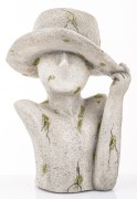 OSŁONKA DONICA ALA BETON KOBIETA 43x28x26CM