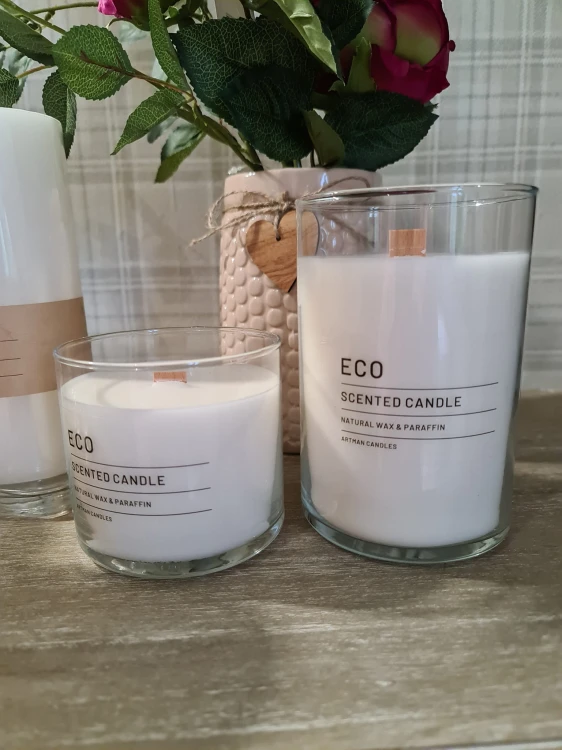 ŚWIECA ZAPACHOWA Z DREWNIANYM KNOTEM ECO H15cm BIAŁA