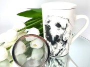 KUBEK PORCALANOWY Z ZAPARZACZEM - LABRADOR