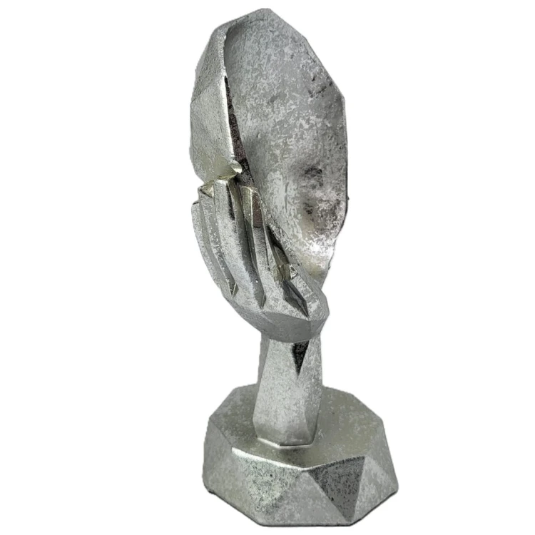 FIGURKA MASKA 19X9X9 SREBRNA GEOMETRYCZNA