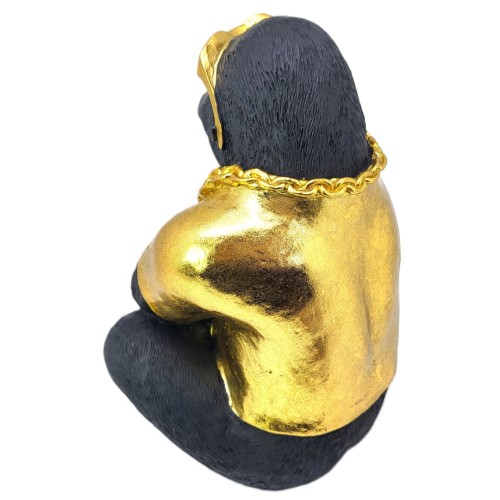 FIGURKA GORYL Z PIWEM CZARNO ZŁOTY 25,5x20,5CM